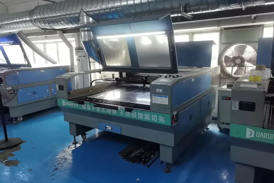 Colored acrylic sheet custom laser cutting service
